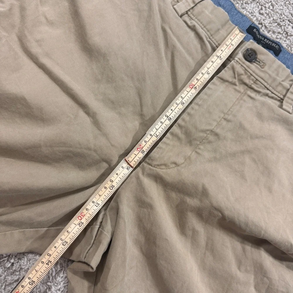 Banana Republic Chino Shorts Mens 36 Khaki Good Cotton Twill Flat Front 438488